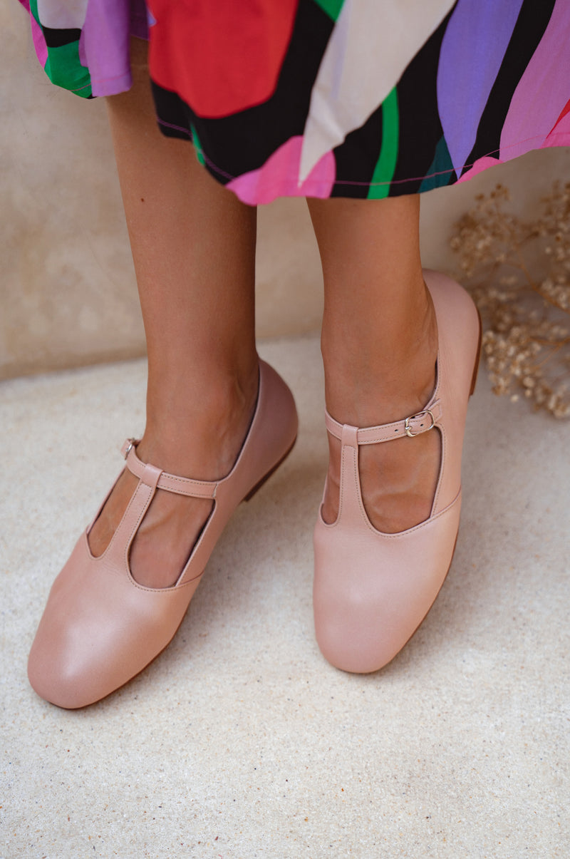 Simplicity Round Toe Ballet Flats