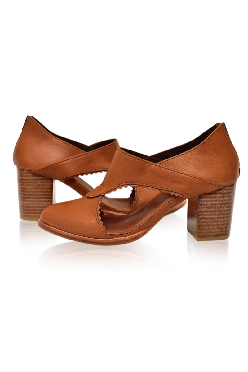Rain Kiss Leather Booties (Sz. 6.5 - 12)