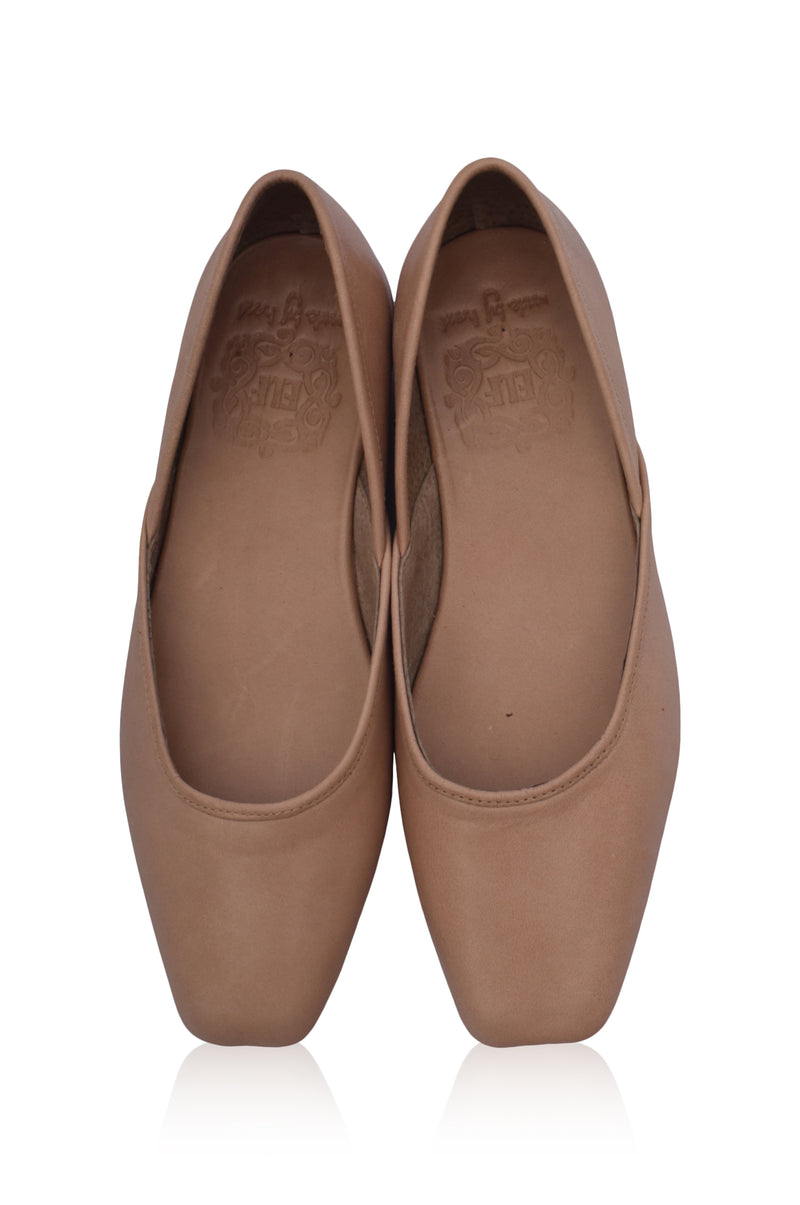 Amore Square Toe Ballet Flats (Sz. 8 & 9)