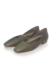 Amore Square Toe Ballet Flats (Sz. 8.5 & 10)