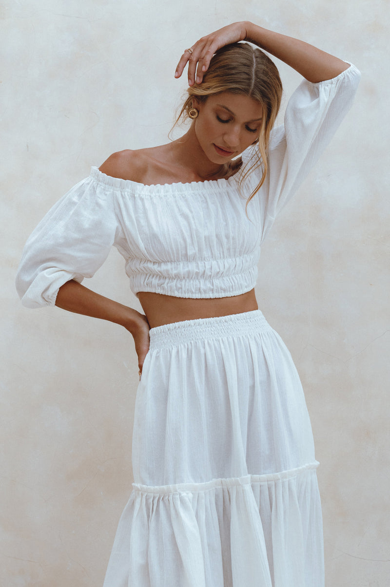 Annabelle Linen Cropped Top