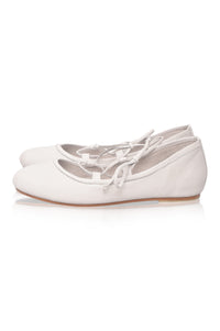 Ballerine Lace-Up Leather Flats