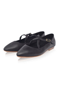 Bella Vita Criss Cross Pointy Toe Flats (Sz. 9, 10 & 10.5)