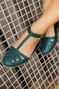 Bounty T-strap Leather Sandals (Sz. 5 & 5.5)