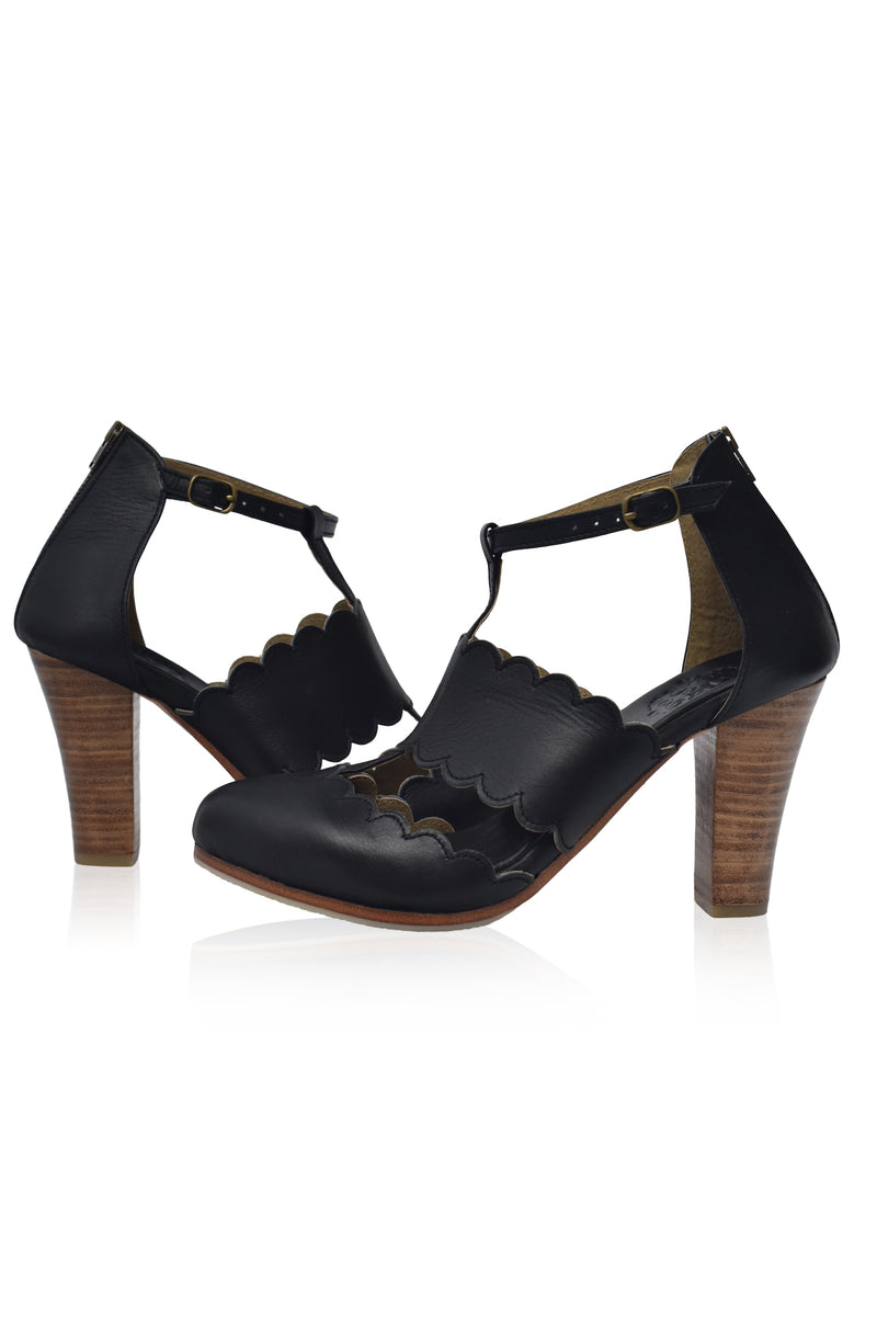 Incognito Leather Heels (Sz. 5 - 10)
