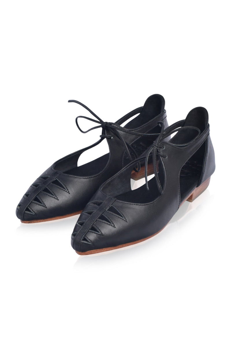 Eden Pointy Toe Ballet Flats (*Sz. 6.5)