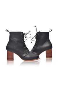 Giselle Leather Heel Booties (Sz. 8)