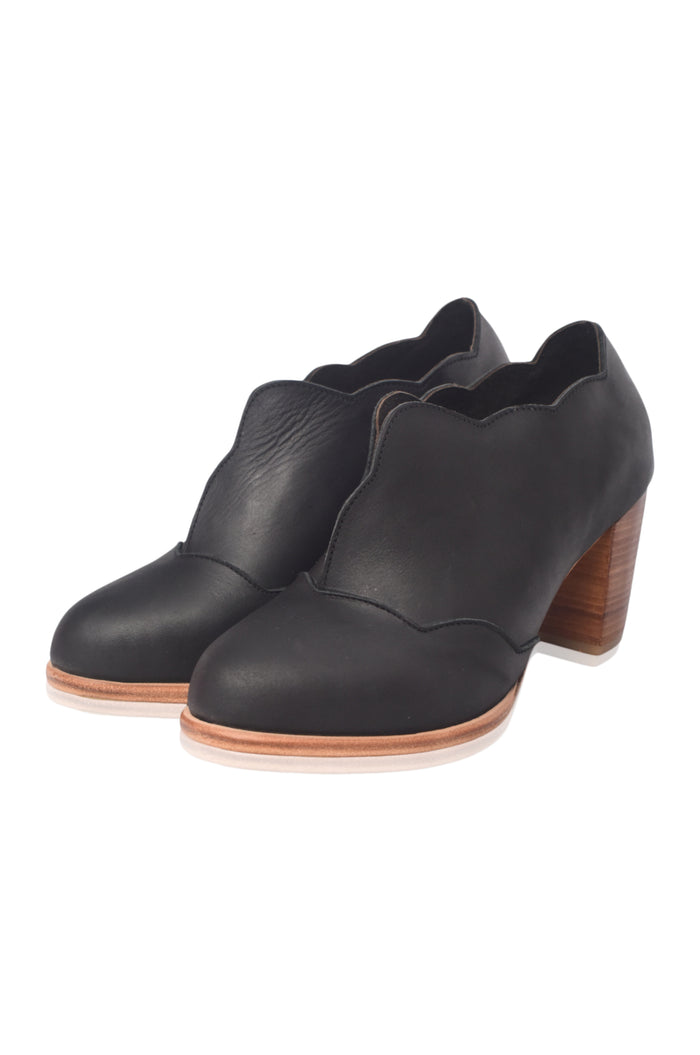 Marina Block Heel Booties (Sz. 8.5)