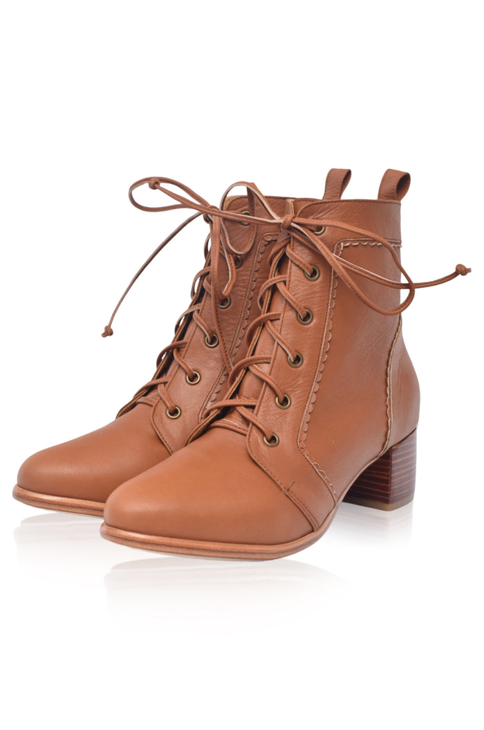 Mon Reve Leather Ankle Booties (Sz. 7.5 & 8)