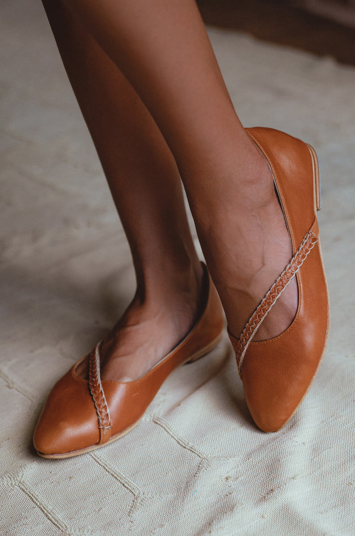 Orenda Elegant Leather Ballet Flats (Sz. 12)