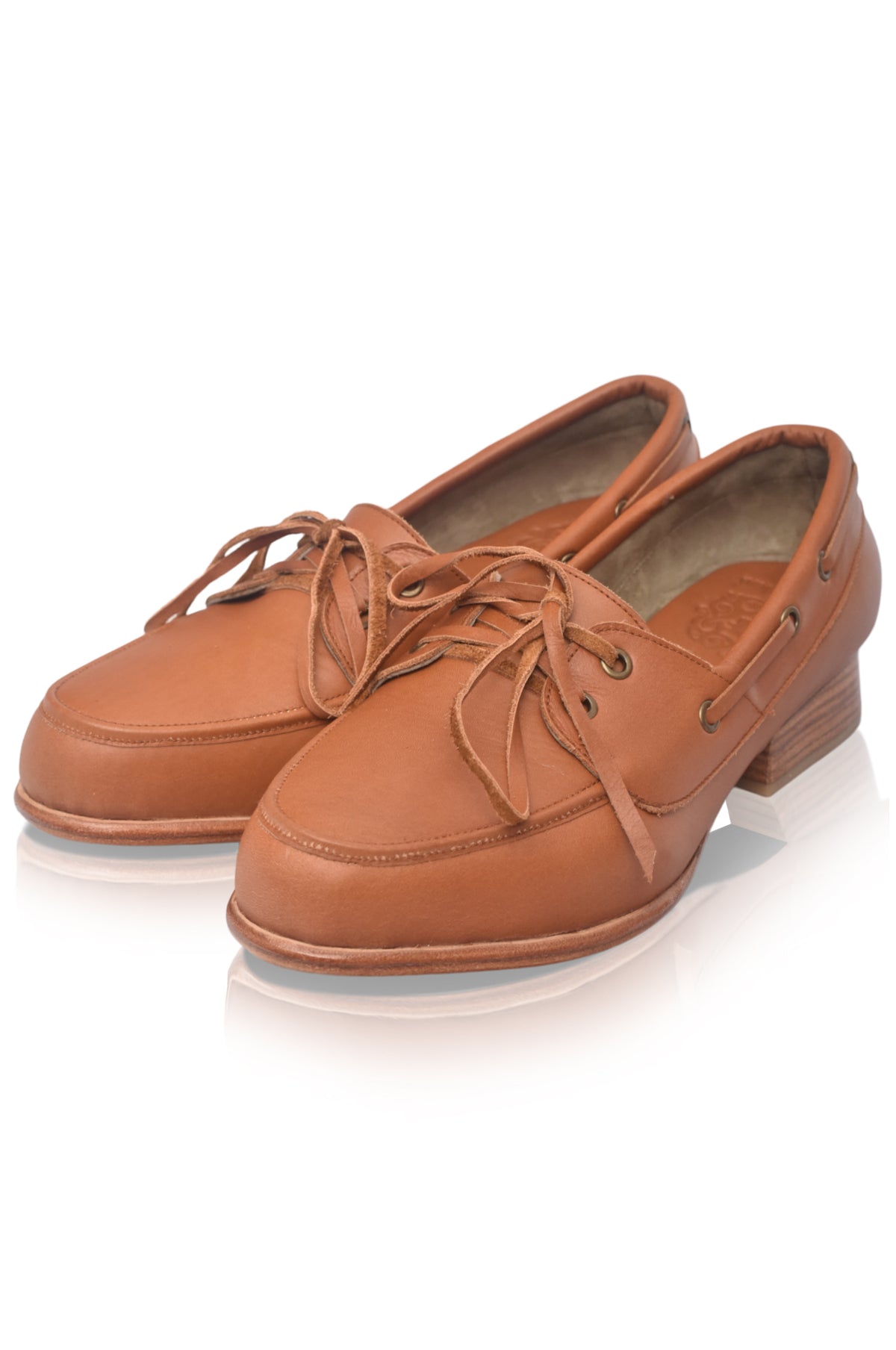 Porto Womens Leather Loafers (Sz. 8)