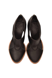 Rain Kiss Leather Heel Booties (Sz. 11)