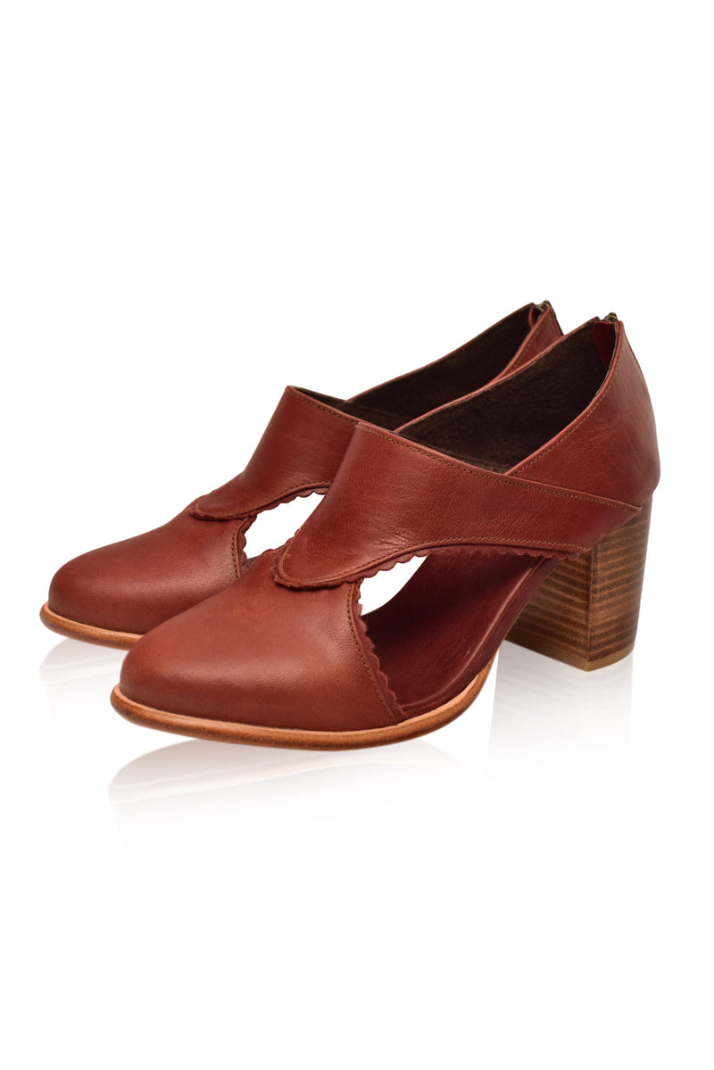 Rain Kiss Leather Booties (Sz. 6.5 - 12)