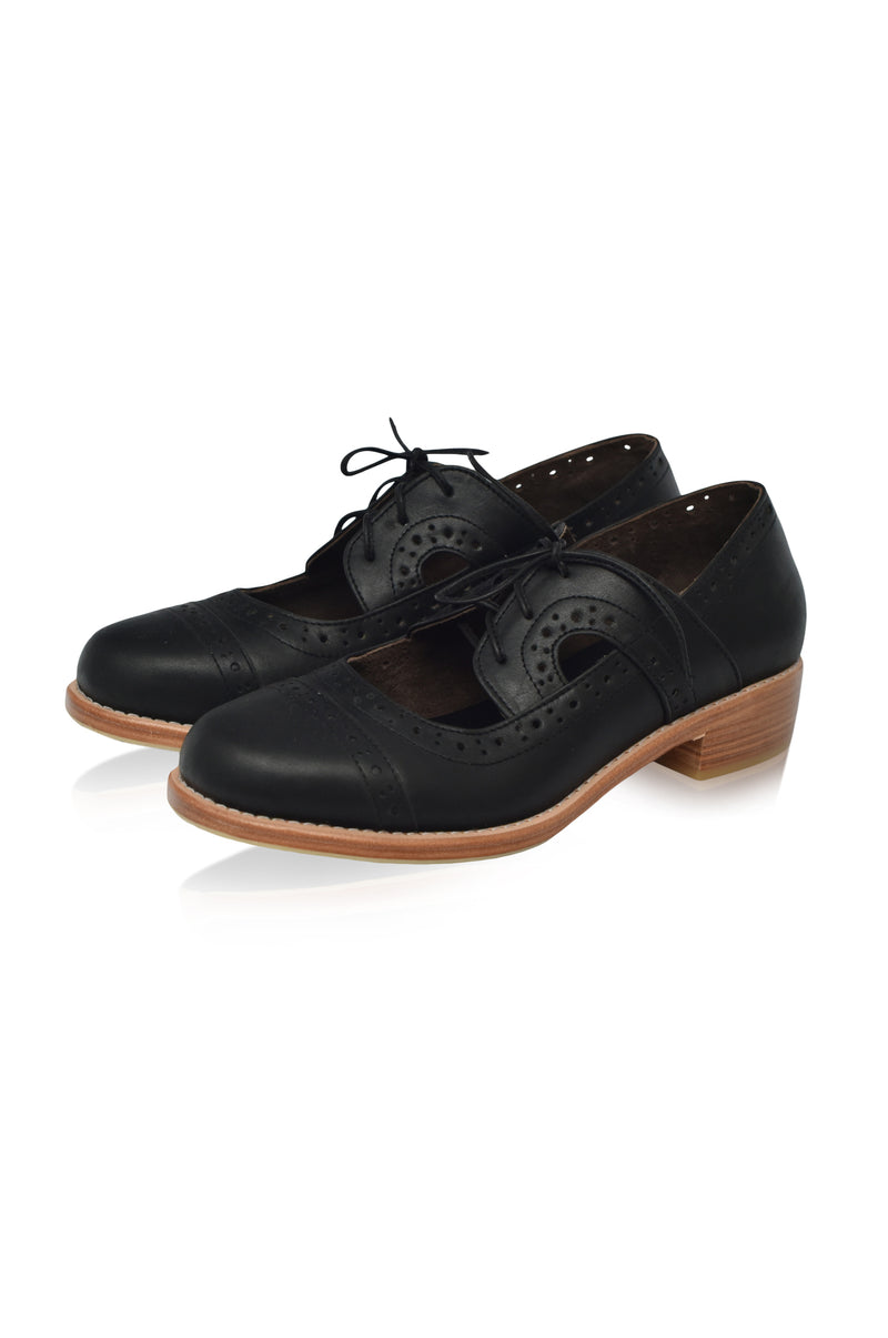 Scandinavia Leather Oxfords (Sz. 4 & 10, 12)