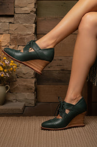 Stockholm Oxford Wedges