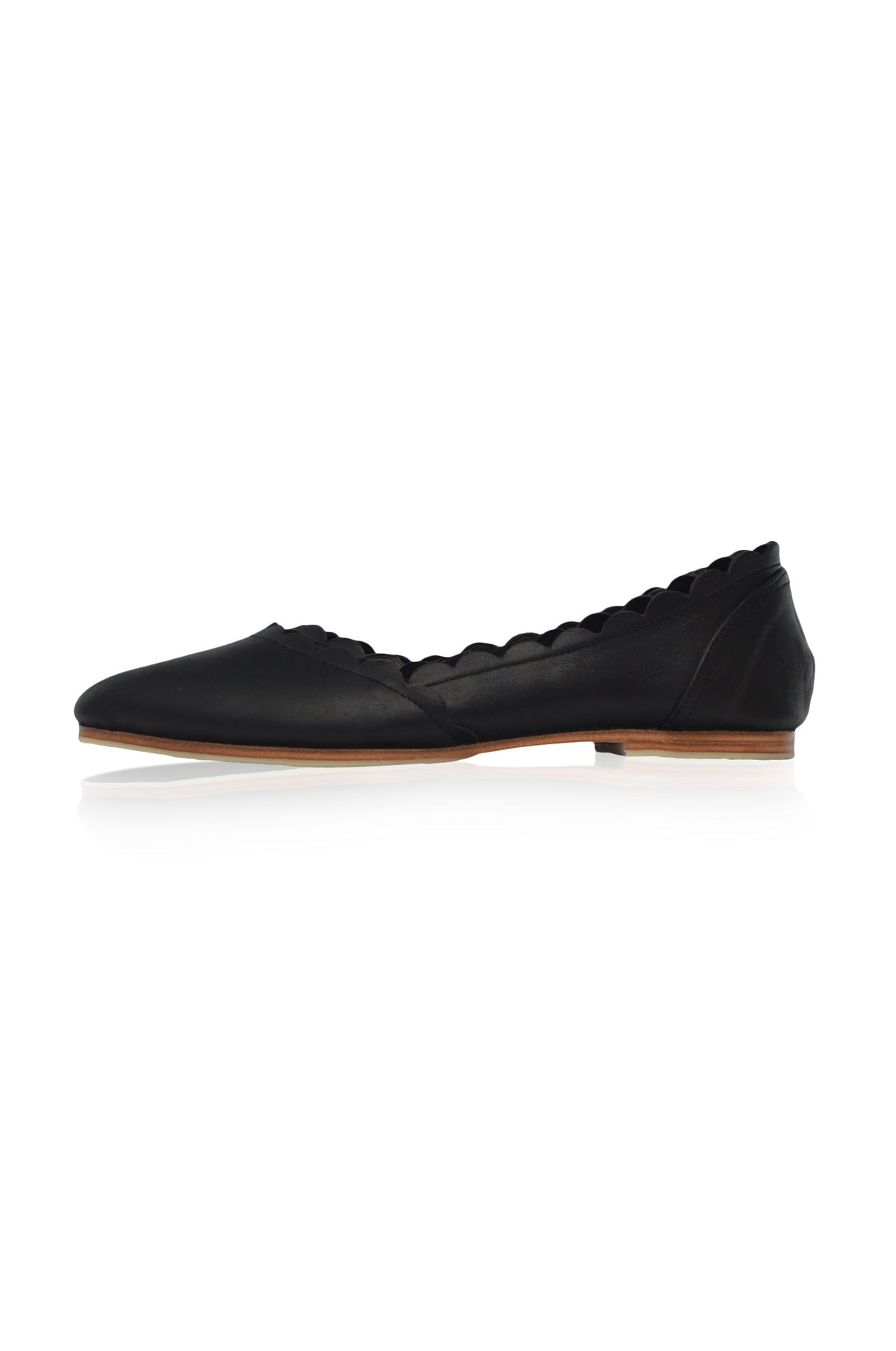 Valentina Leather Ballet Flats (Sz. 4)