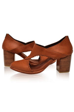 Rain Kiss Leather Booties (Sz. 6.5 - 12)