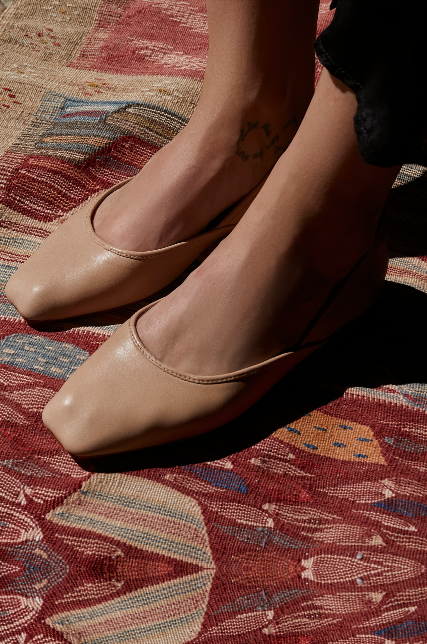 口豪奢 AMORE. Square ELF – Flats Ballet Toe 靴
