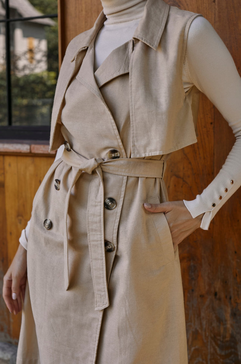 Stylish Utility: Belted Trenches Stylish Utility: Belted Trenches