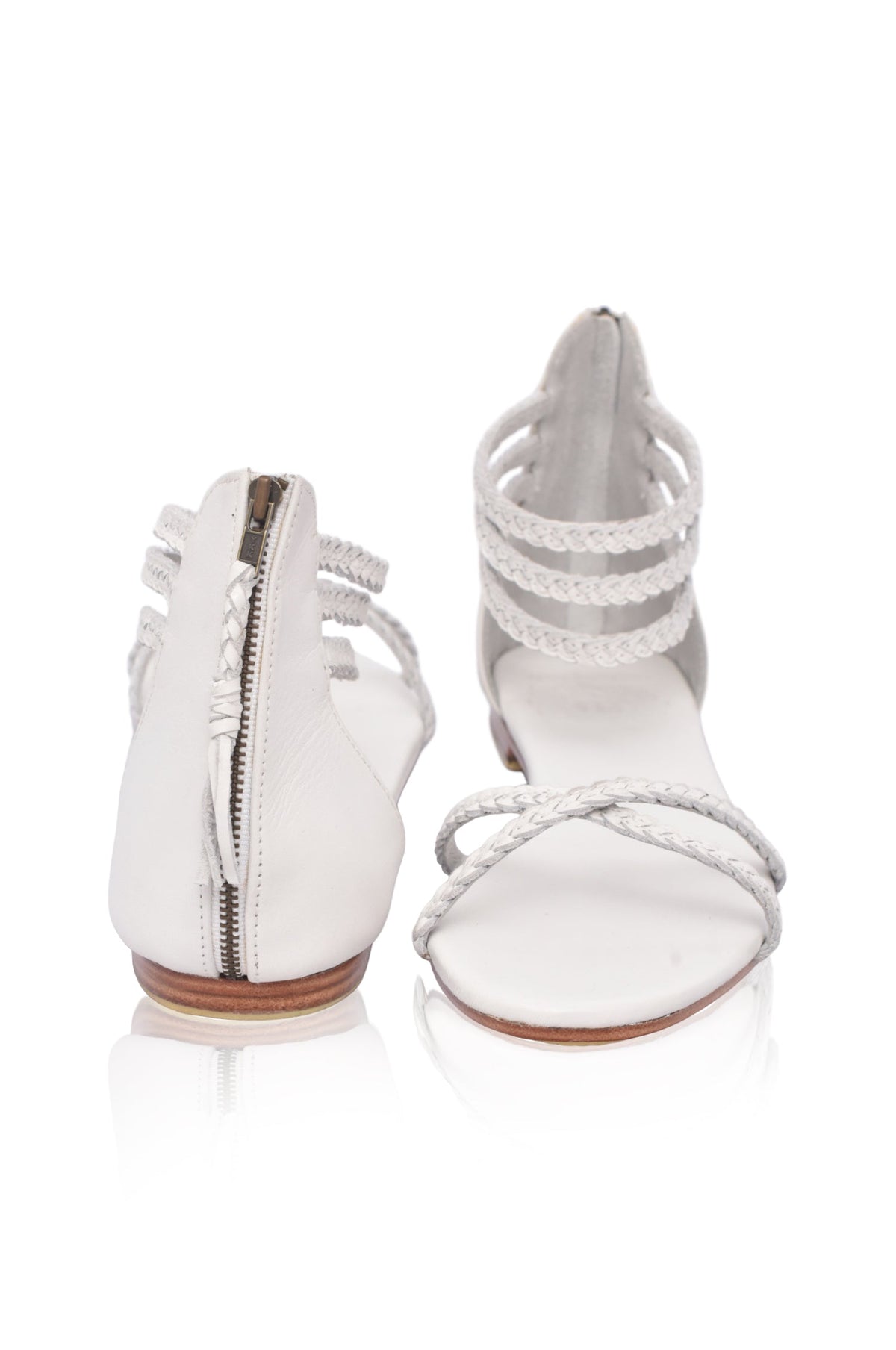 Calypso Thong Leather Sandals (Sz. 5)