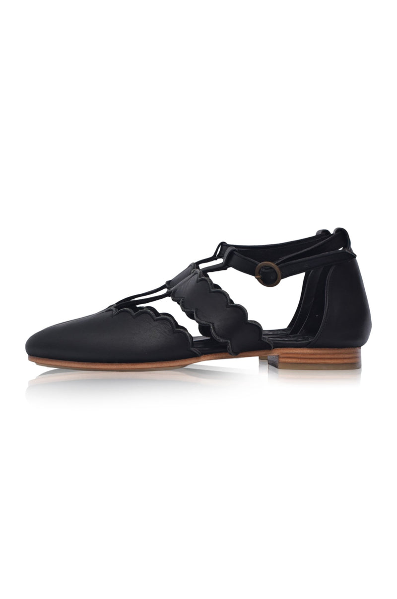 GARDENIA. Pointy Toe Handmade Leather Flats – ELF