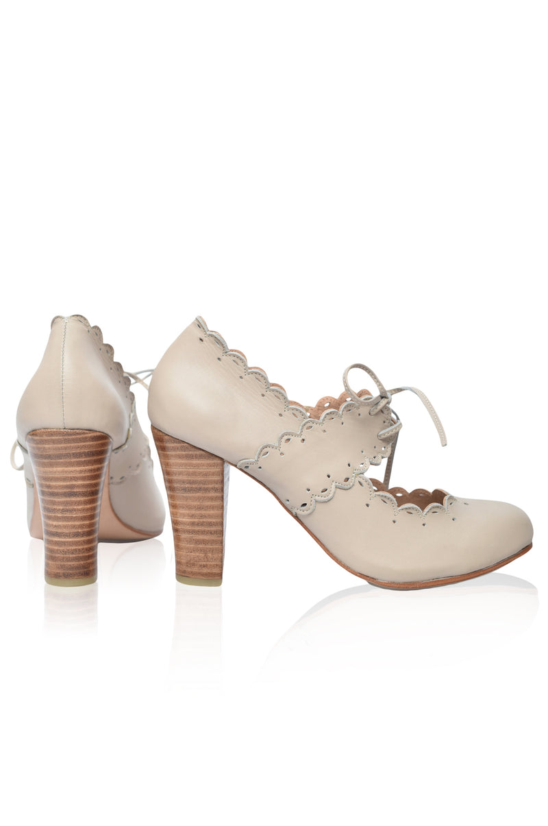 Paradise Bird Leather (Sz. 4.5, 9.5 & 10)