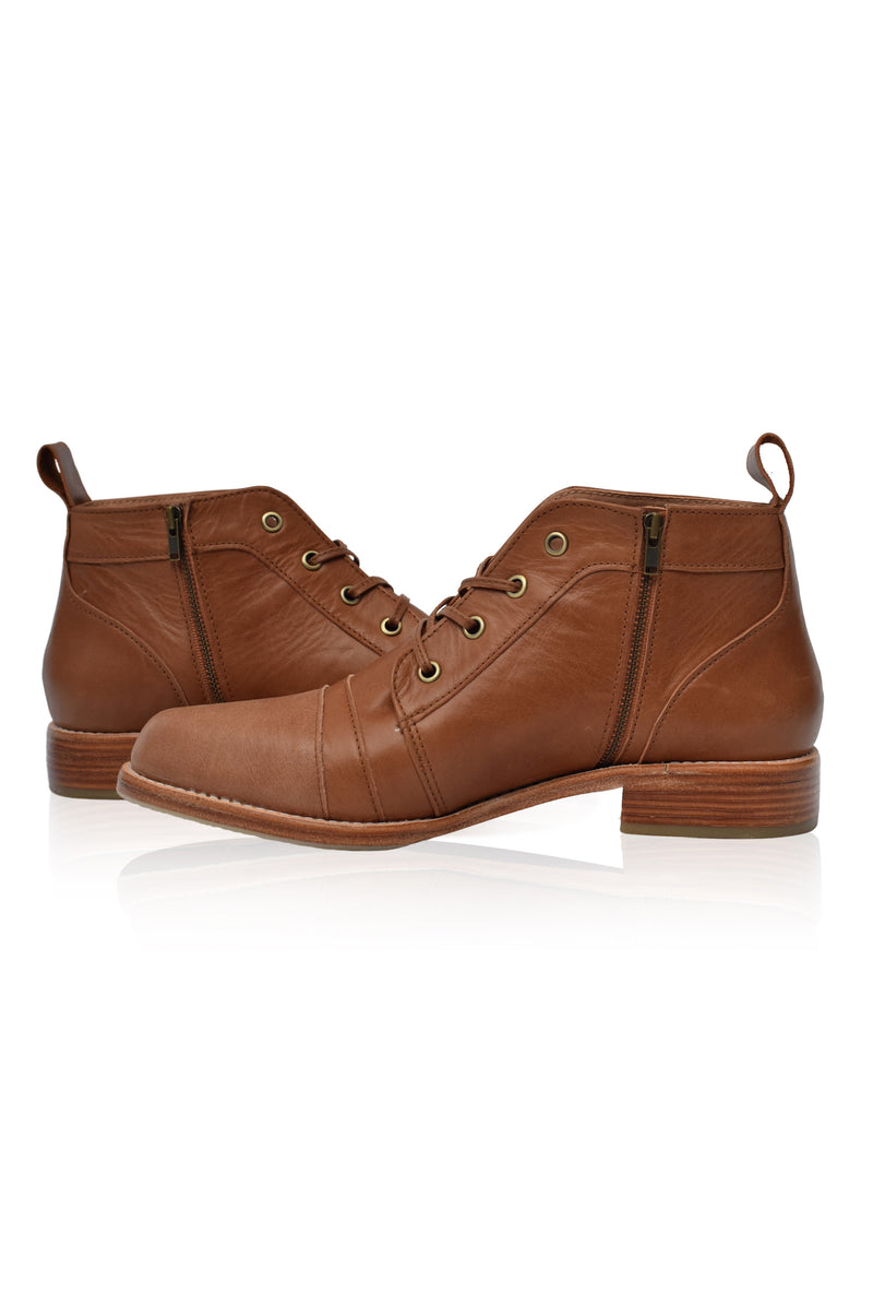 PASSAGE. Handmade womens leather lace up boots ELF